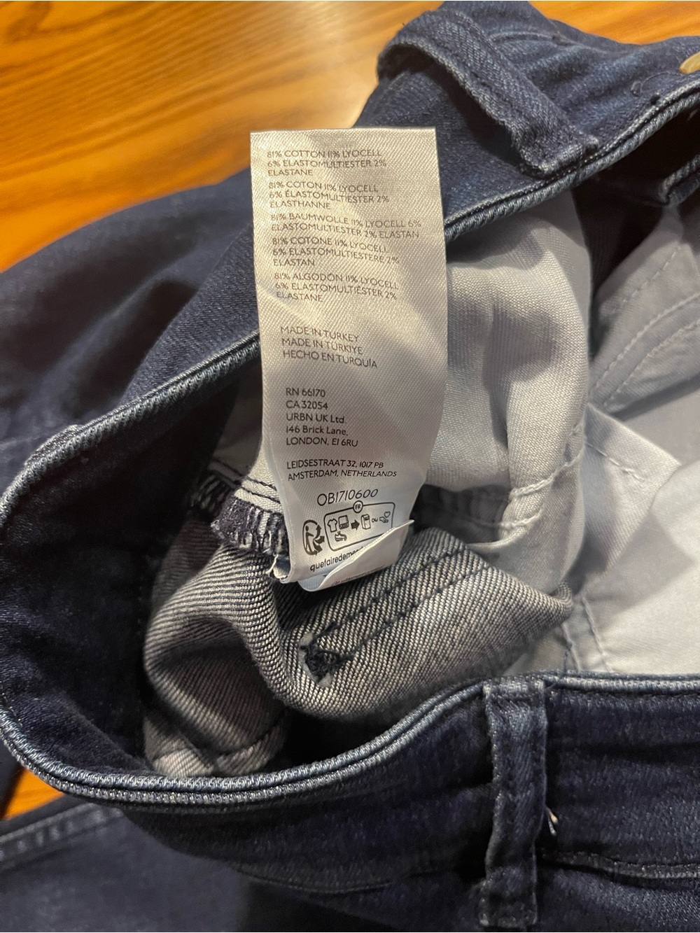 NWOT Pilcro Wide-Leg skipper Jeans in Dark Indigo - Picture 9 of 12